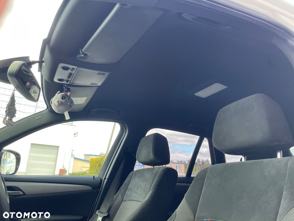 BMW X1 - 23
