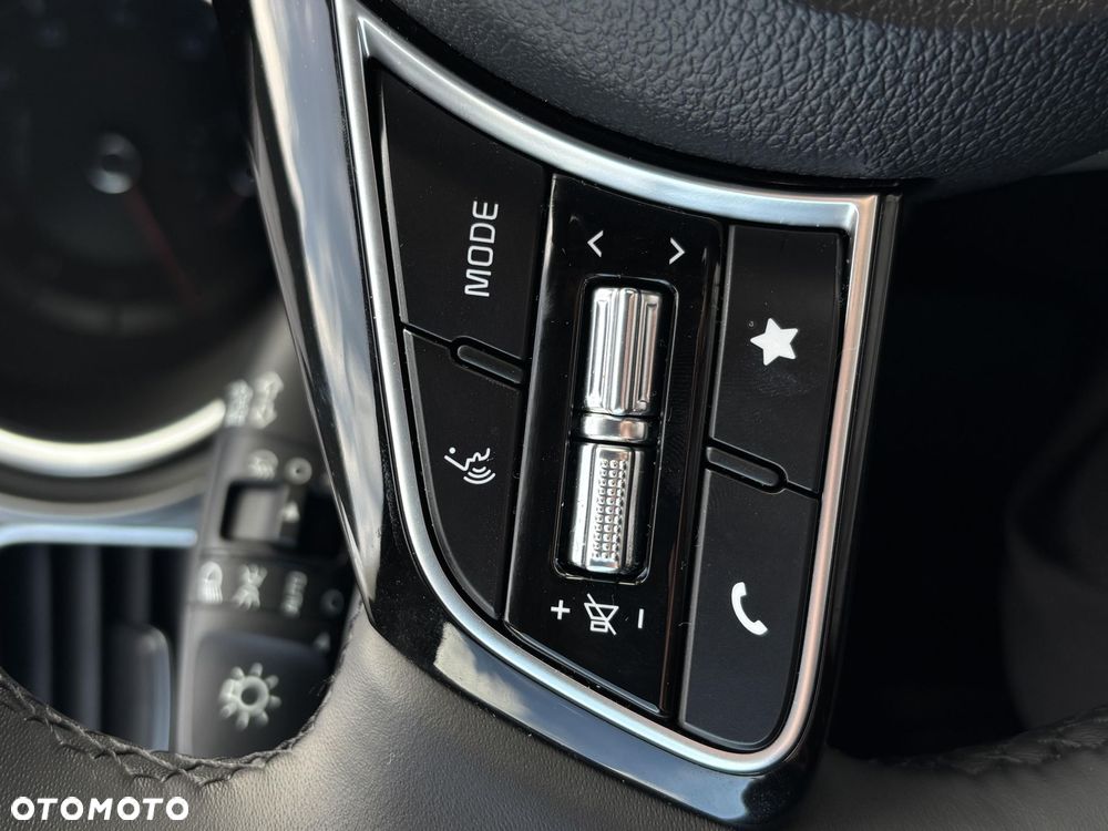 Kia XCeed 1.5 T-GDI M - 18