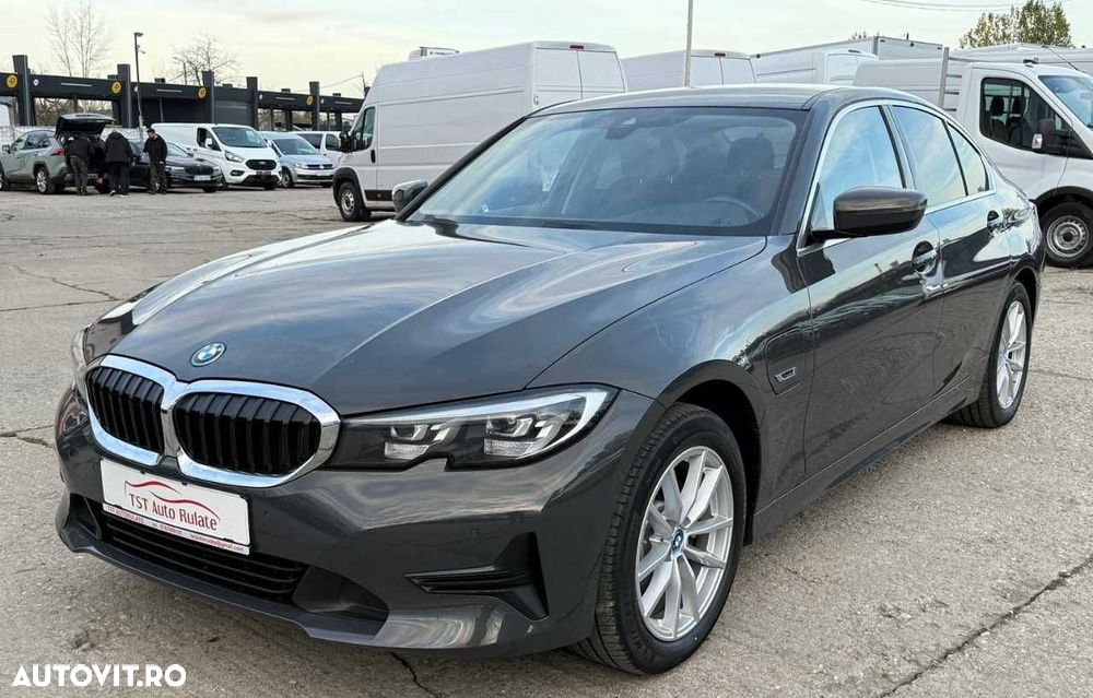 BMW Seria 3 - 2