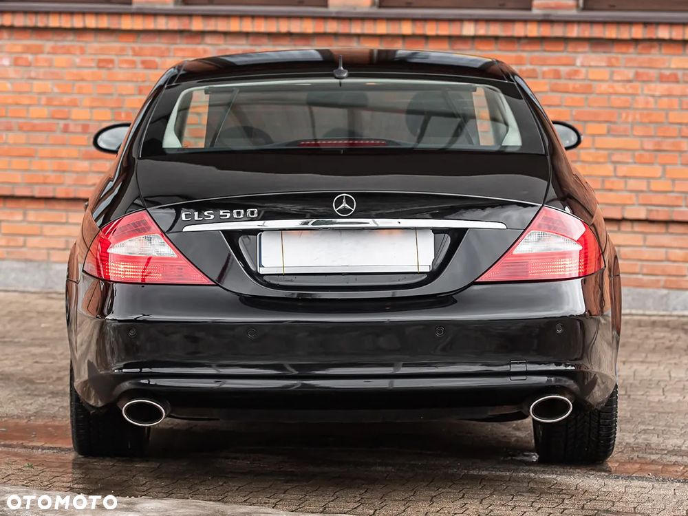 Mercedes-Benz CLS 500 - 6