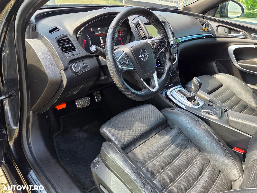 Opel Insignia - 14