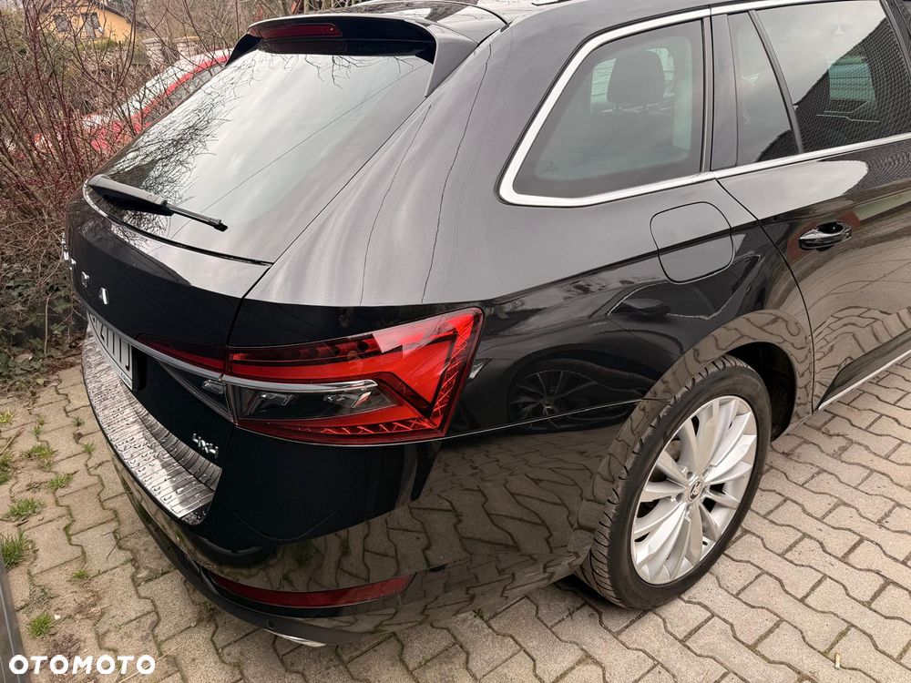 Skoda Superb 2.0 TDI SCR 4x4 L&K DSG - 3