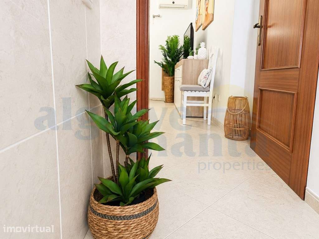 Apartamento T1+1 a 500 metros da Praia de Altura - Excelente Oportu... - Grande imagem: 5/17