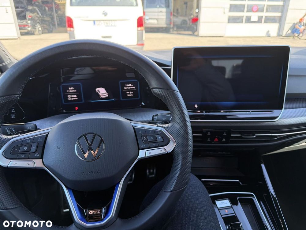 Volkswagen Golf - 14