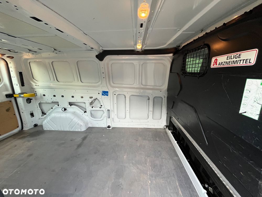 Ford Transit Custom  L2H1 - 16