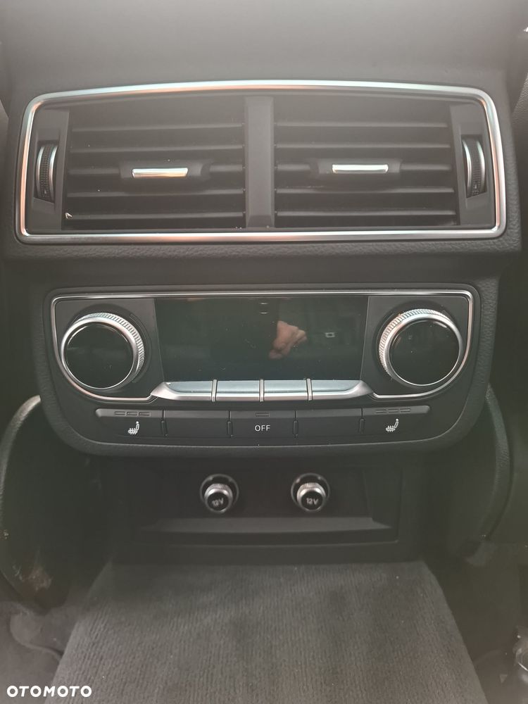 Audi Q7 50 TDI quattro tiptronic S line - 32