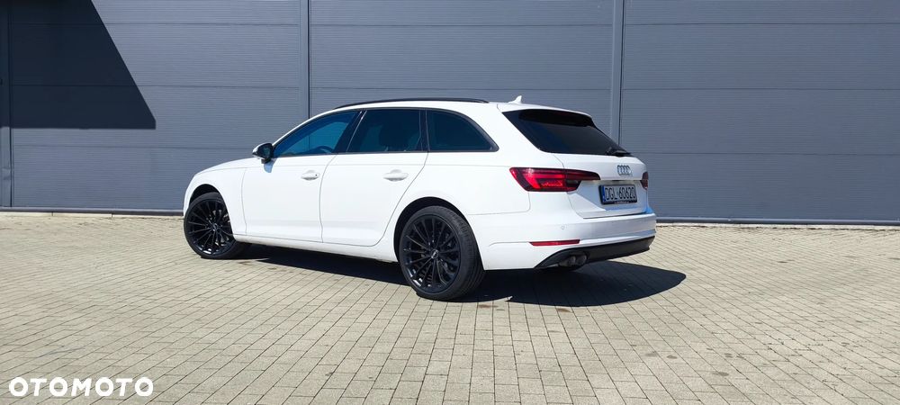 Audi A4 Avant - 12