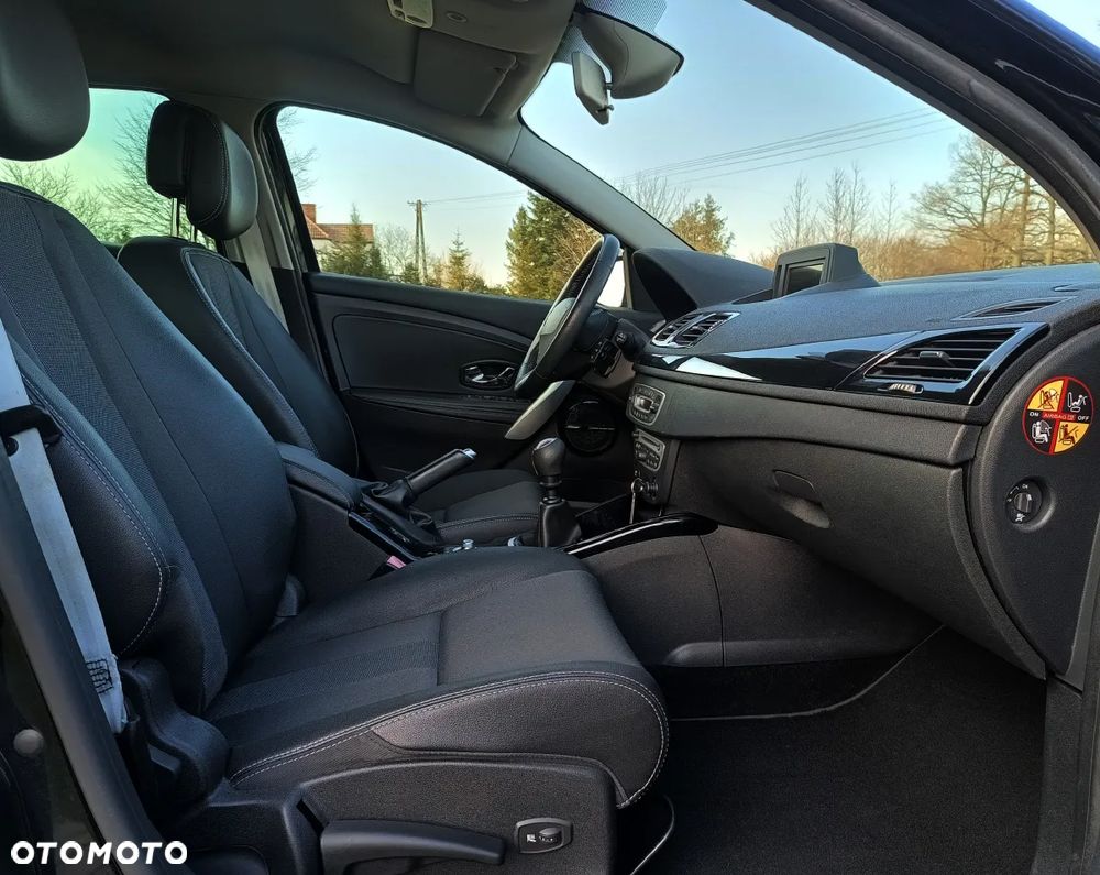 Renault Megane 1.9 dCi FAP Dynamique - 5