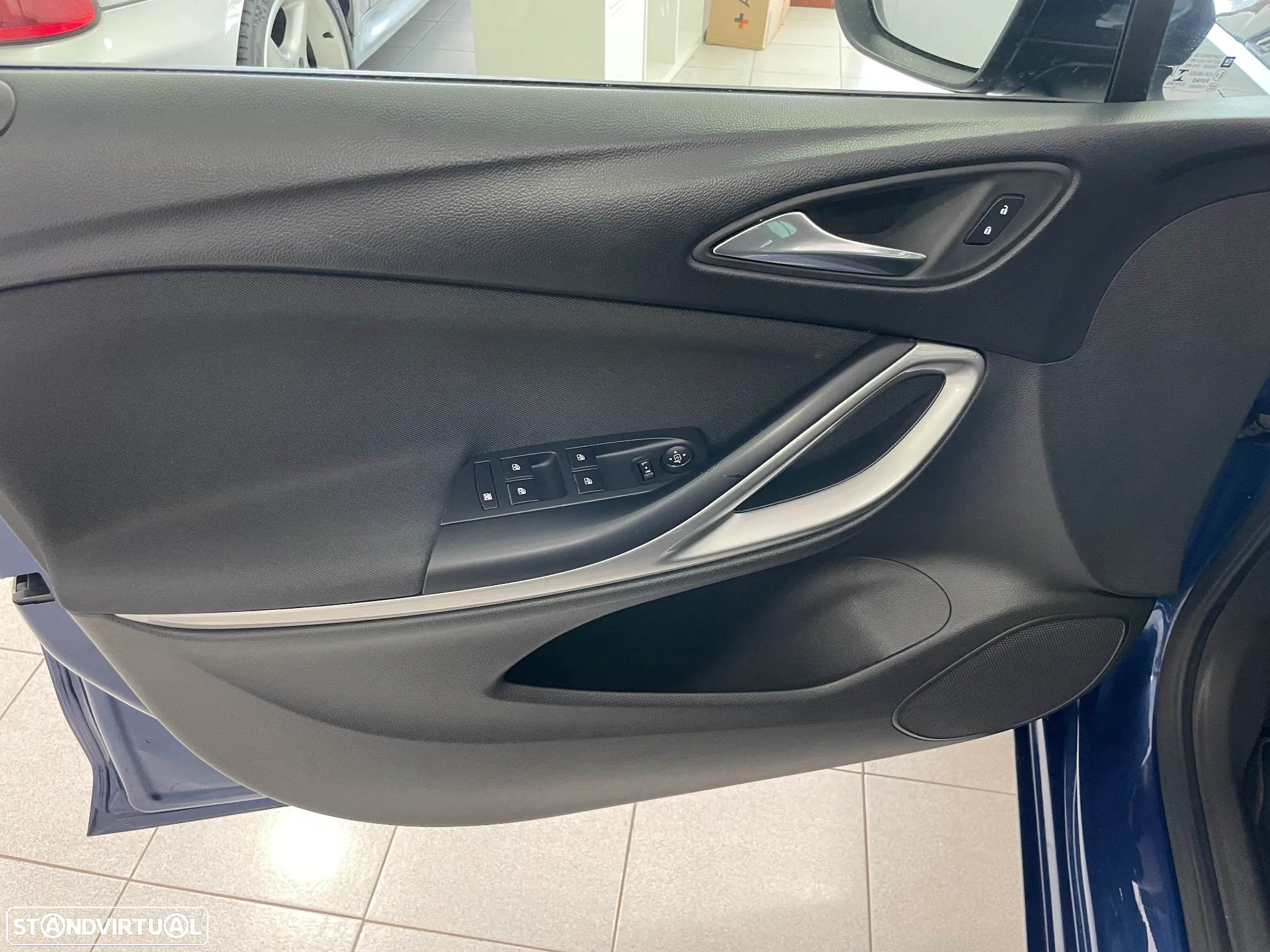 Opel Astra Sports Tourer 1.2 T Business Edition S/S - 6