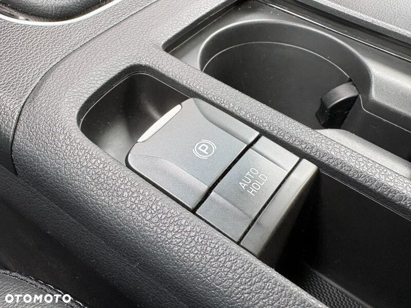 Hyundai i30 1.5 T-GDI 48V Executive DCT - 30