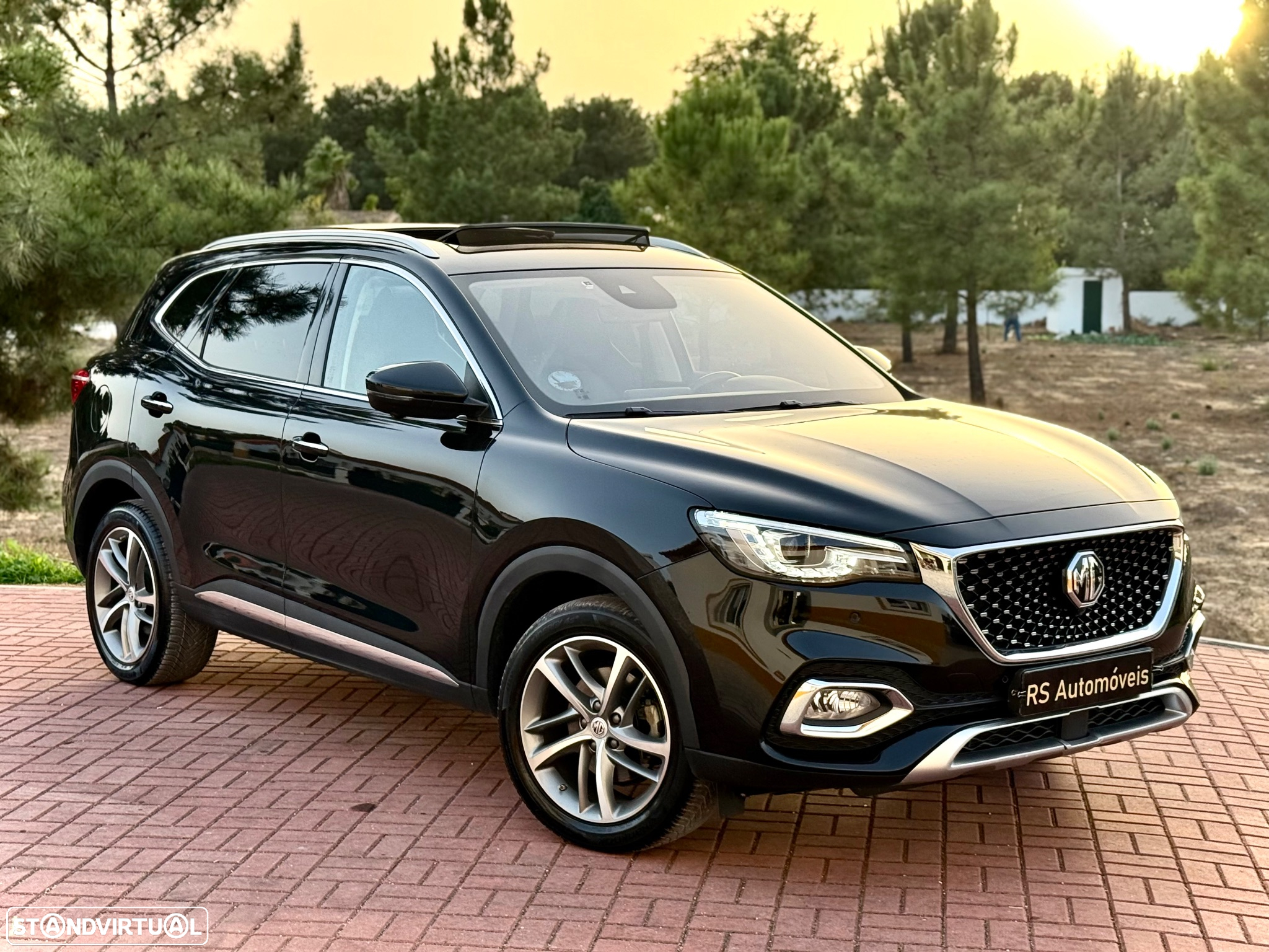 MG EHS 1.5 T-GDI Plug-in Hybrid Luxury - 3