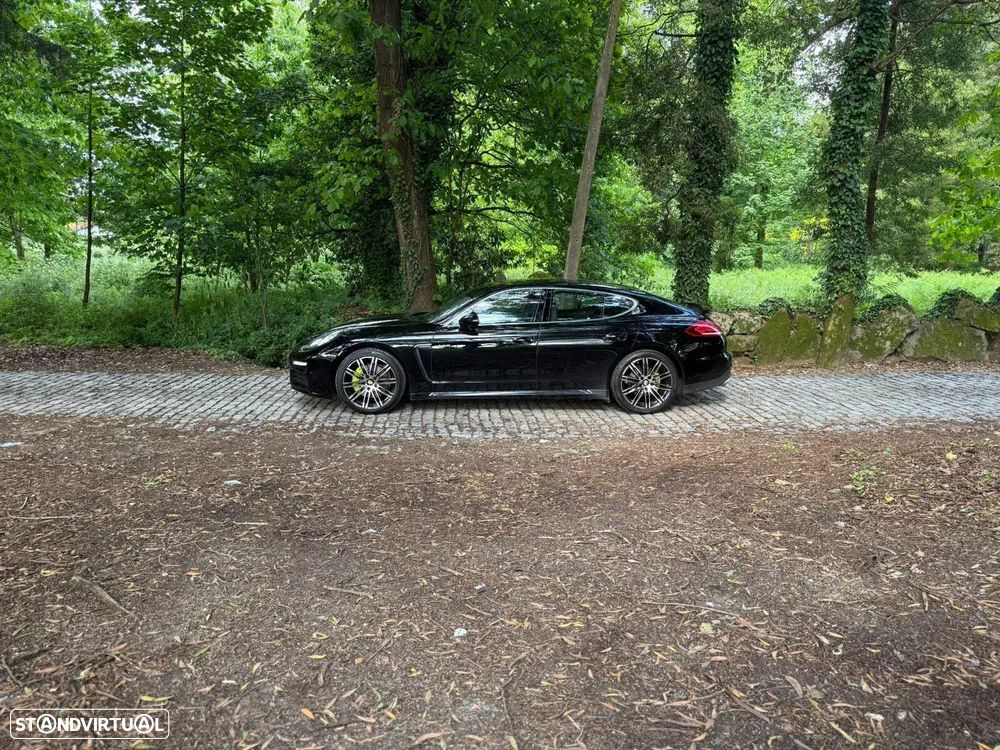 Porsche Panamera - 55