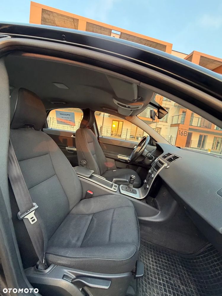 Volvo S40 2.0D - 8