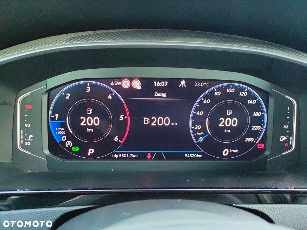 Volkswagen Arteon 2.0 TDI R-Line DSG - 25