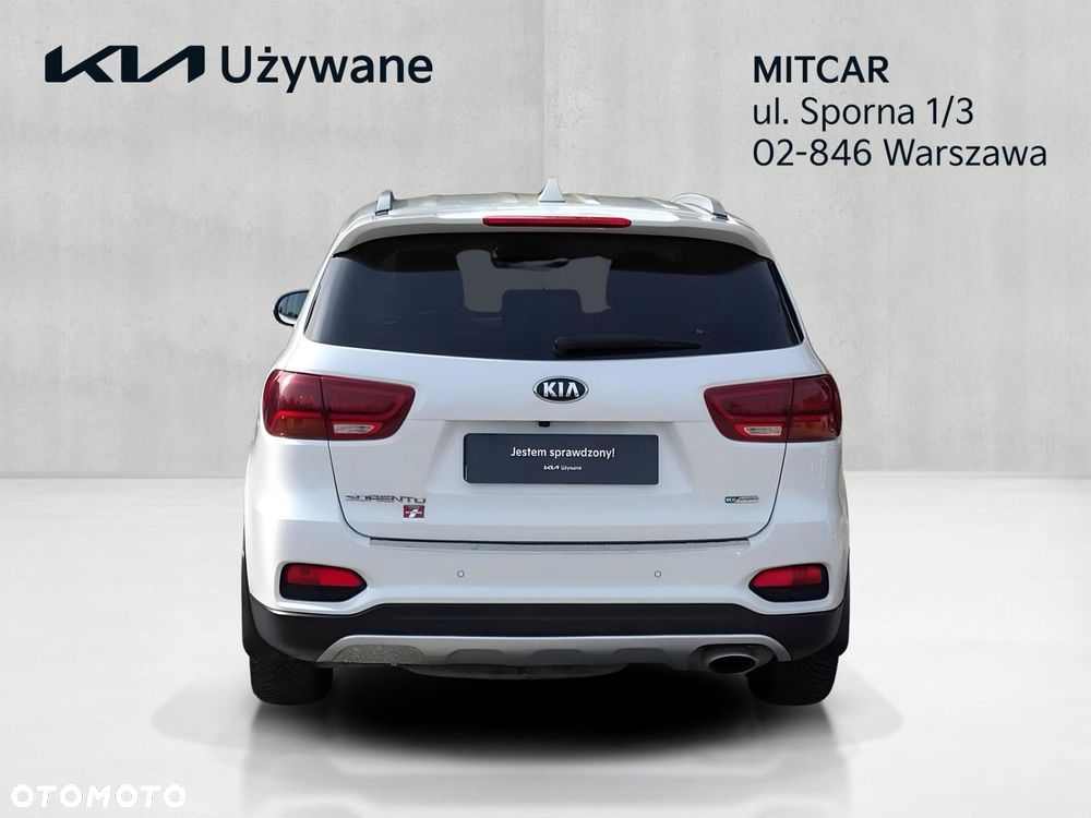 Kia Sorento - 4