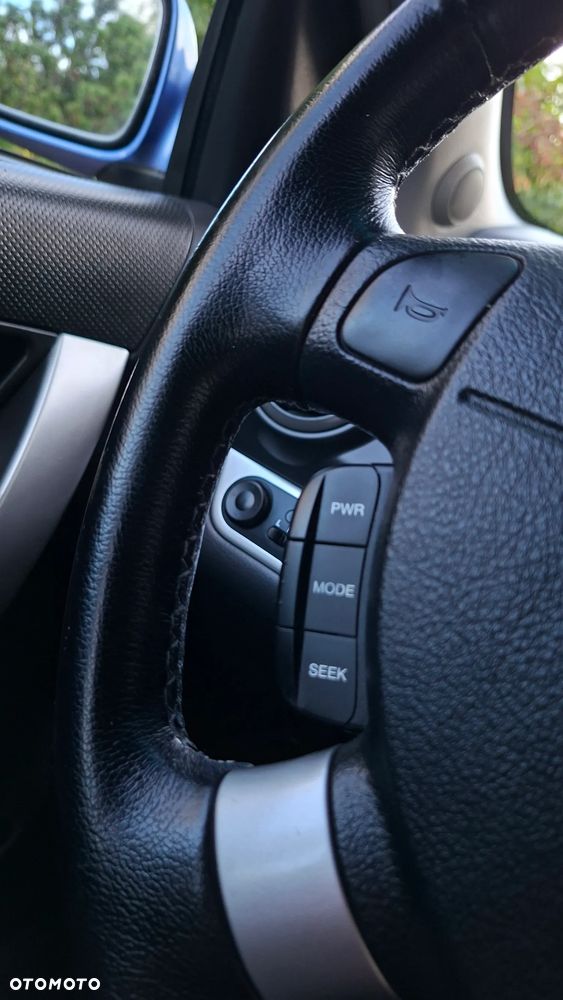 Chevrolet Aveo 1.4 LT - 27