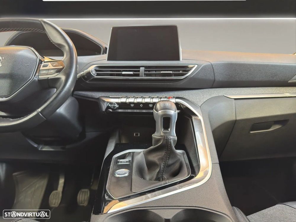 Peugeot 5008 1.2 PureTech Allure - 22