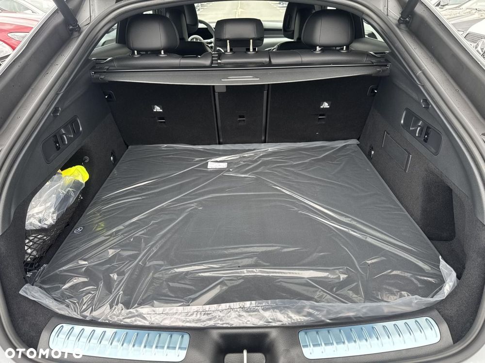 Mercedes-Benz GLC - 19