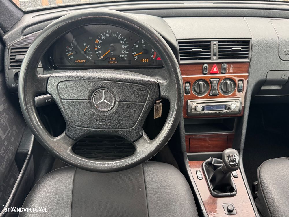 Mercedes-Benz C 220 D Elegance - 15