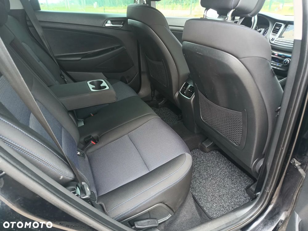 Hyundai Tucson blue 1.7 CRDi 2WD Advantage - 10