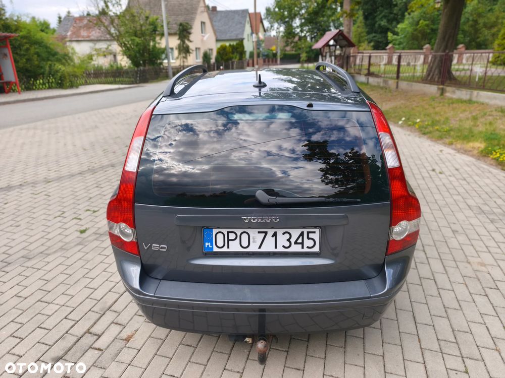 Volvo V50 1.8 Momentum - 4