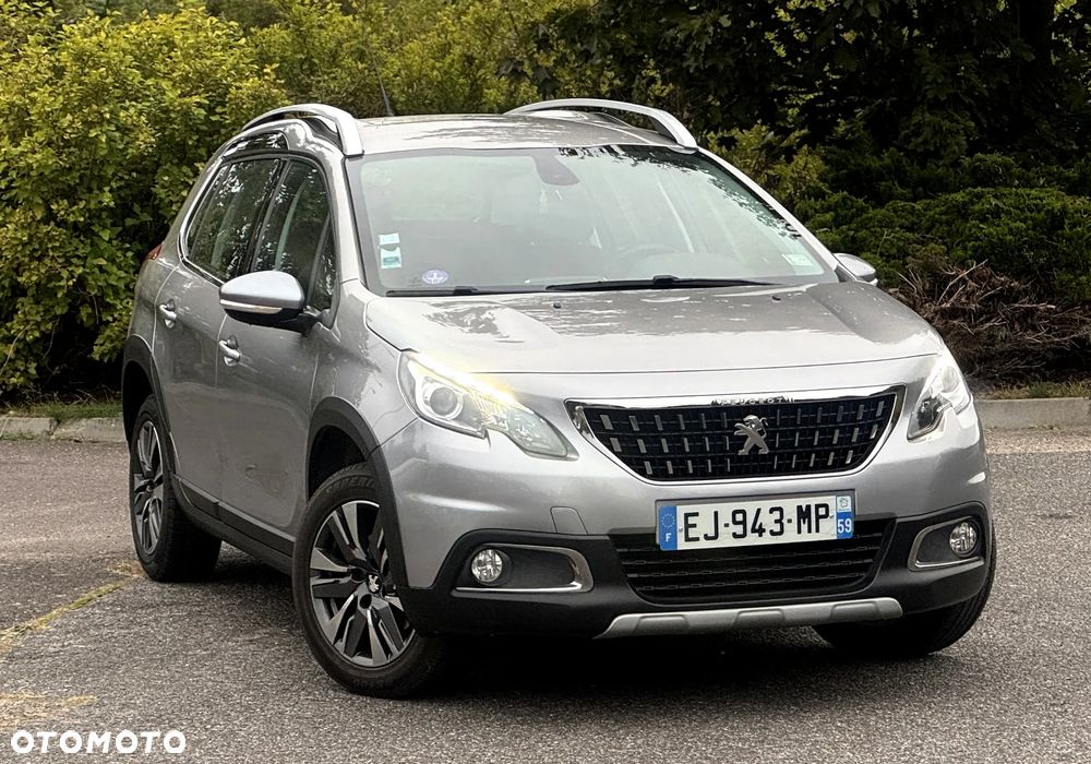 Peugeot 2008 1.2 Pure Tech GPF Allure S&S - 9