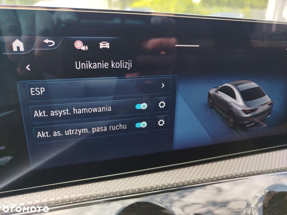 Mercedes-Benz CLA - 17
