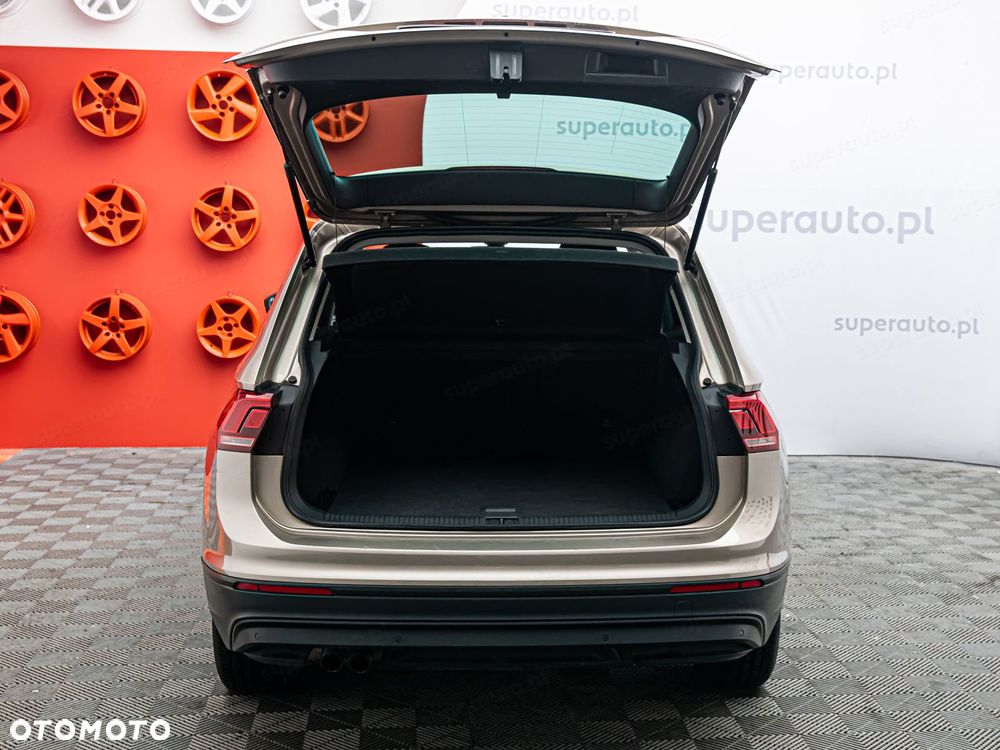 Volkswagen Tiguan 2.0 TSI 4Mot IQ Drive DSG - 28