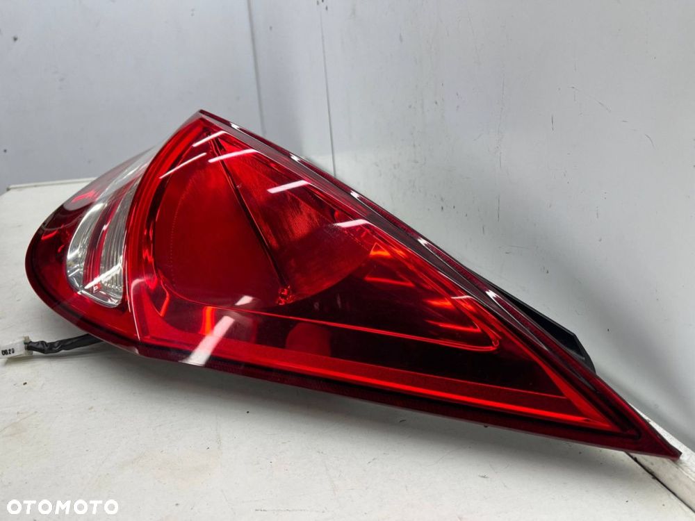 Lampa Hyundai i30 I FD 07-12r. HB 5Drzwi PRAWA tylna oryginalna prawy tył BEZ USZKODZEŃ 92402-2r0 - 7