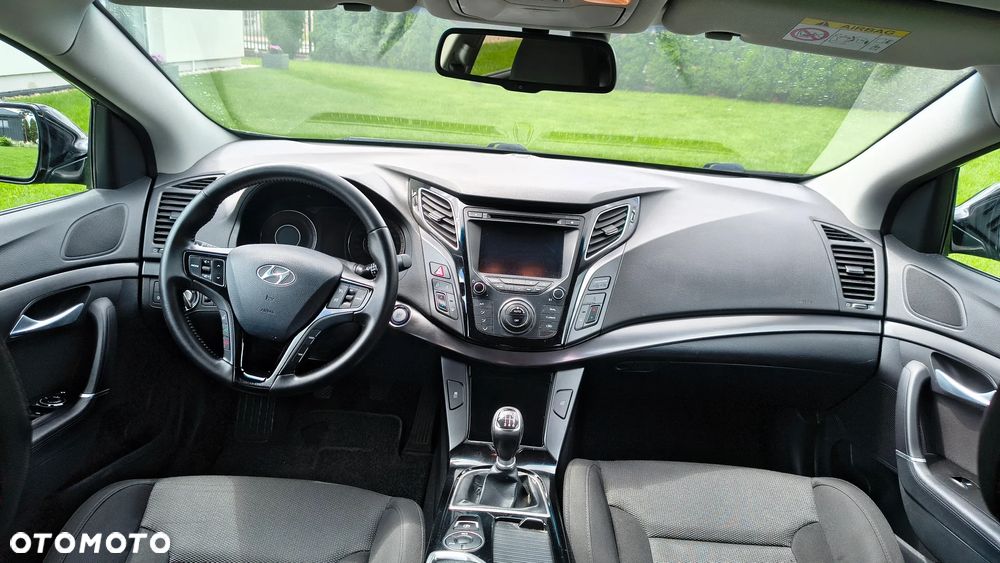 Hyundai i40 1.7 CRDi Comfort + - 12