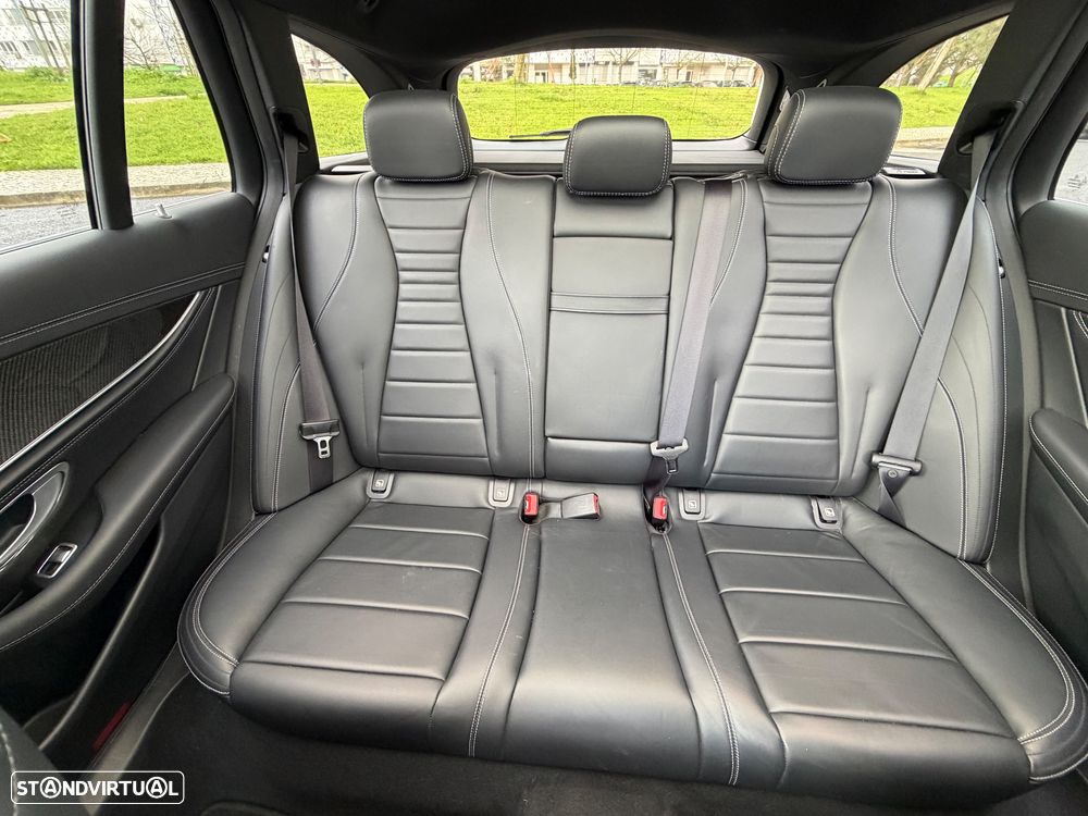 Mercedes-Benz E 220 d 9G-TRONIC AMG Line - 15