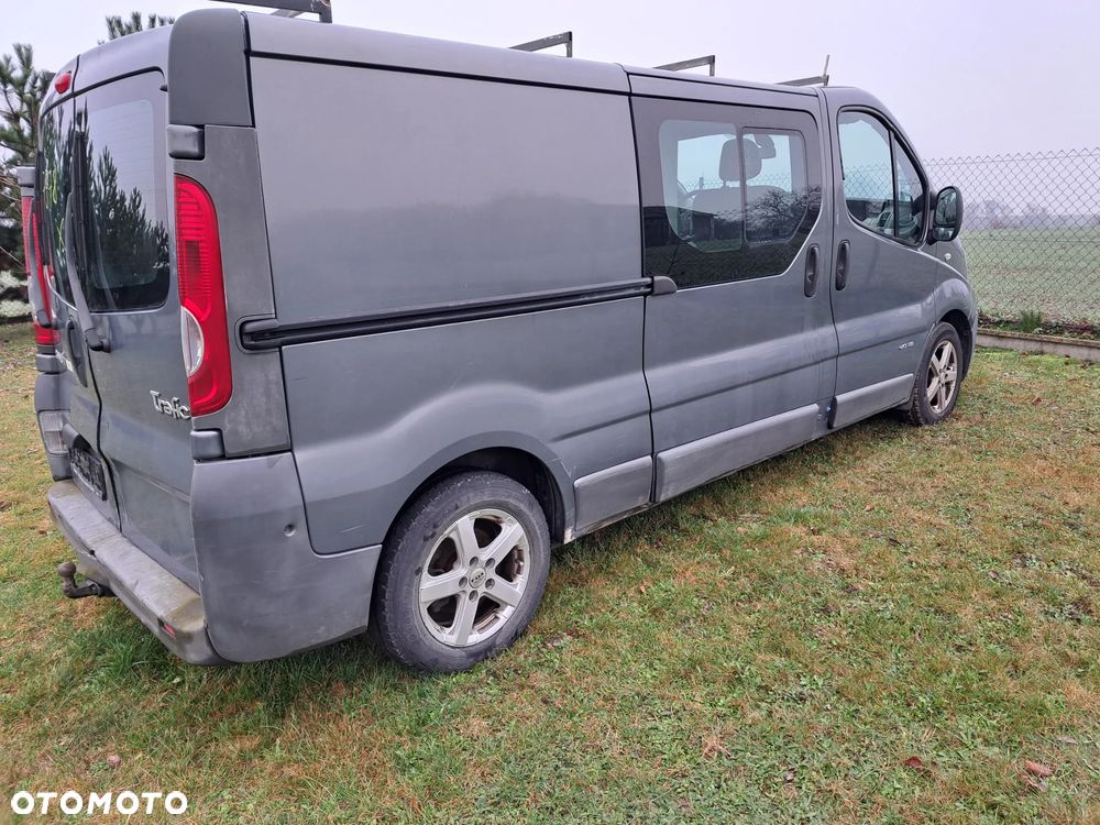 Renault TRAFIC - 4