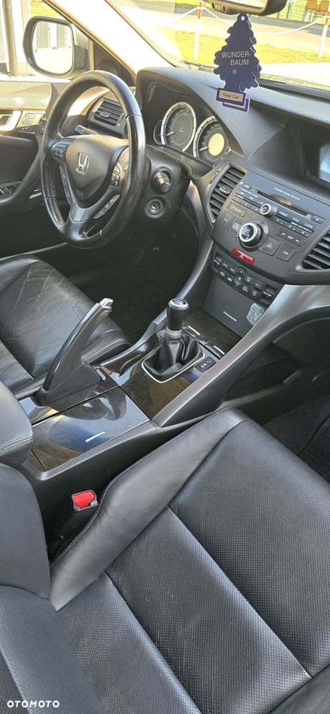 Honda Accord 2.0 Executive - 13