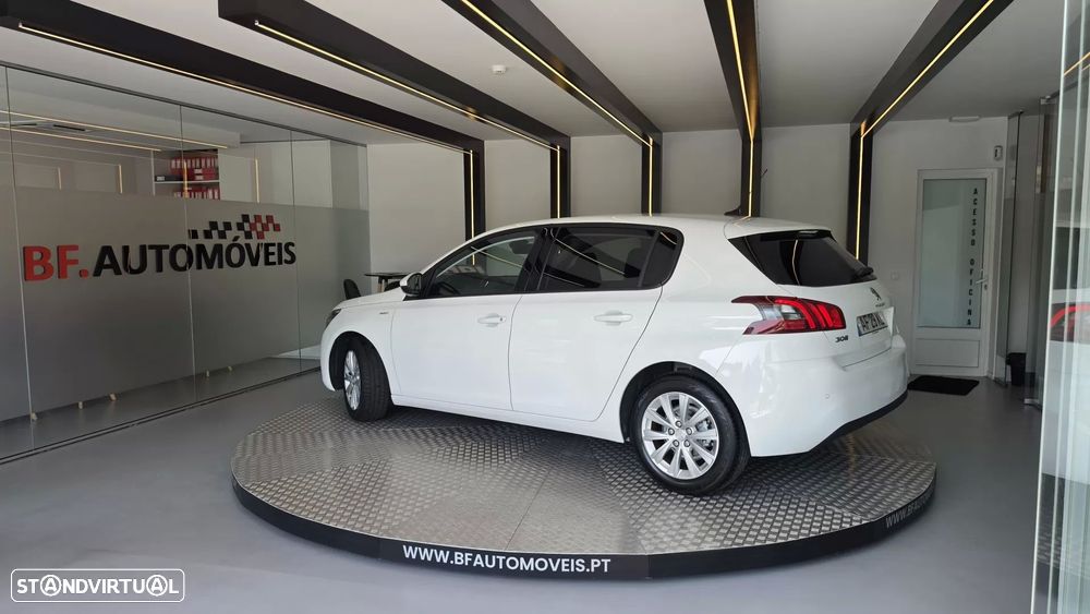 Peugeot 308 1.5 BlueHDi Style - 4