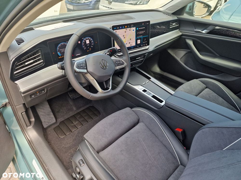 Volkswagen Passat - 7