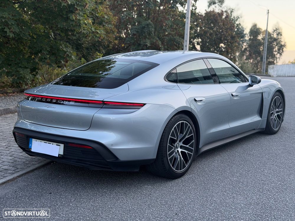 Porsche Taycan Standard - 20