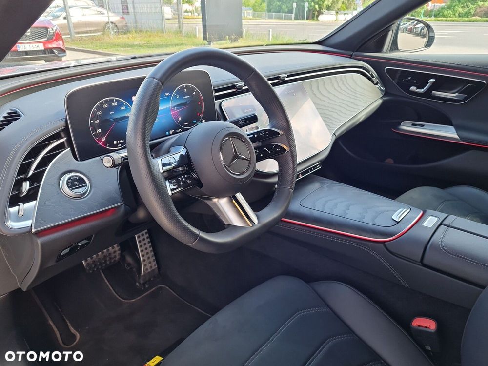 Mercedes-Benz Klasa E 220 d mHEV 4-Matic AMG 9G-Tronic - 10