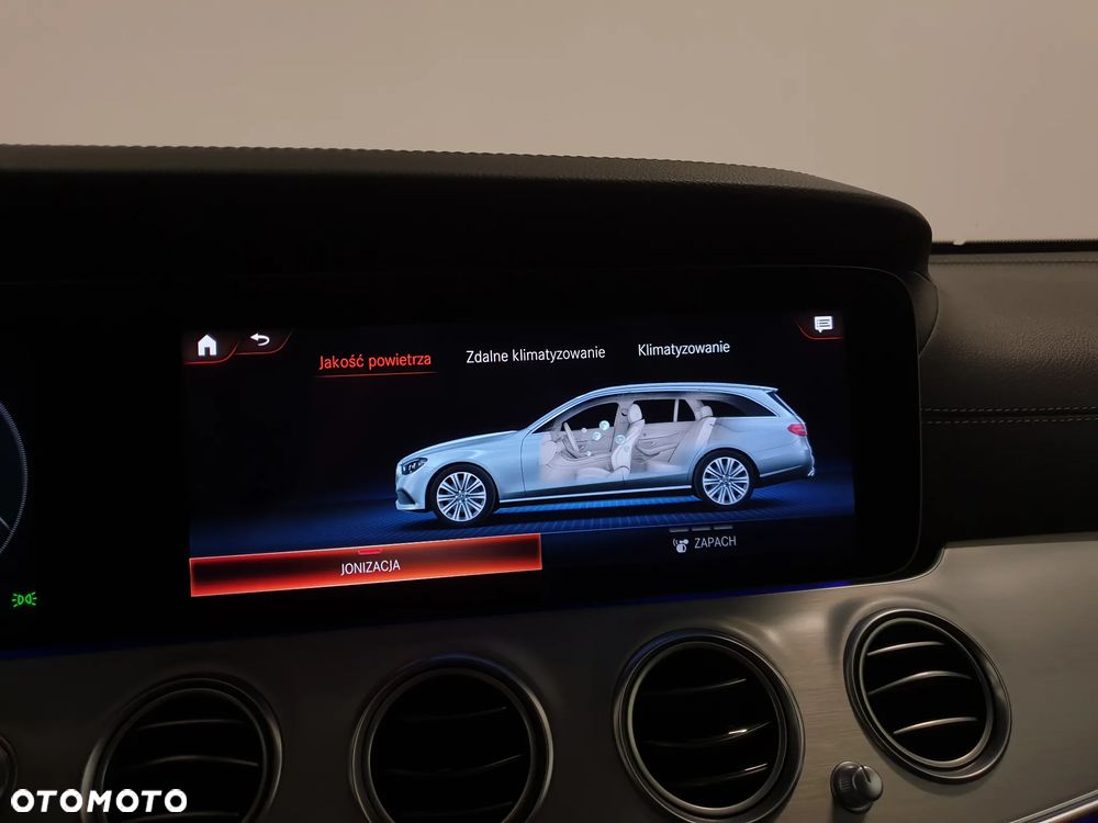 Mercedes-Benz Klasa E 300 de 4Matic 9G-TRONIC AMG Line - 20