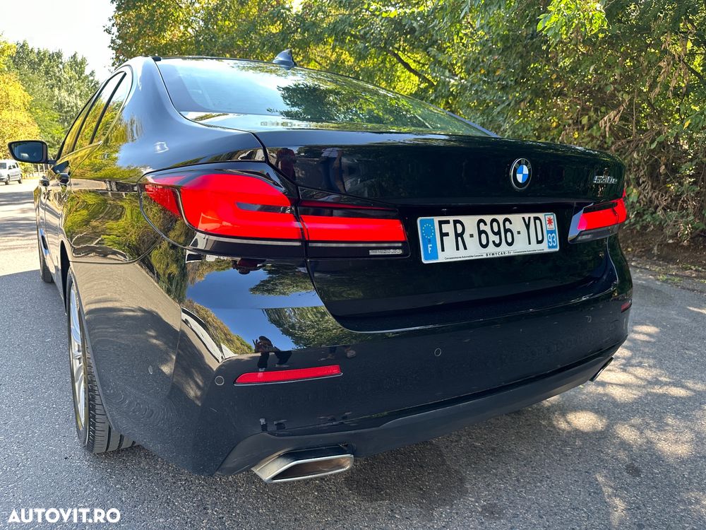BMW Seria 5 530e Aut. Luxury Line - 12