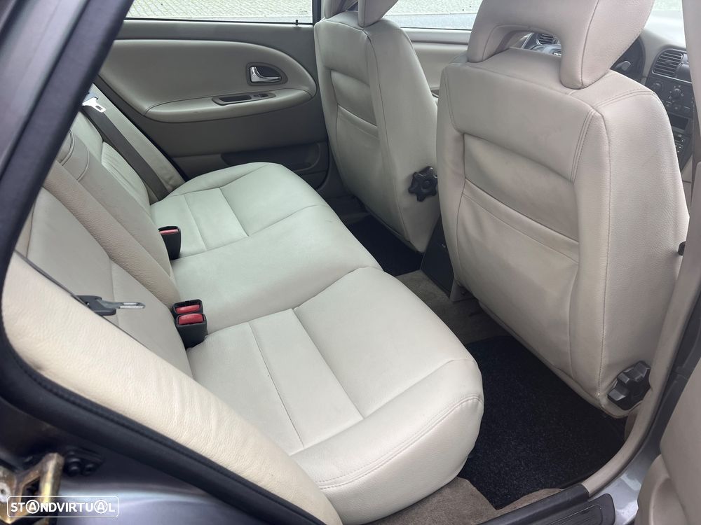 Volvo S40 1.9 D Classic Limited Edition - 8