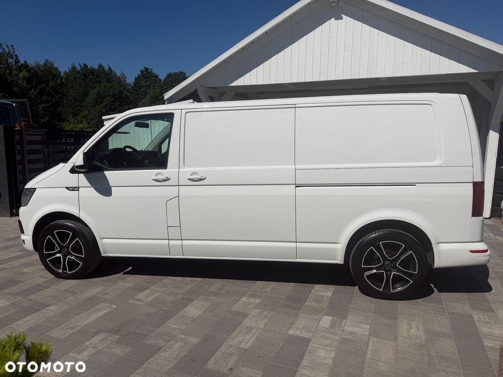 Volkswagen Transporter - 12