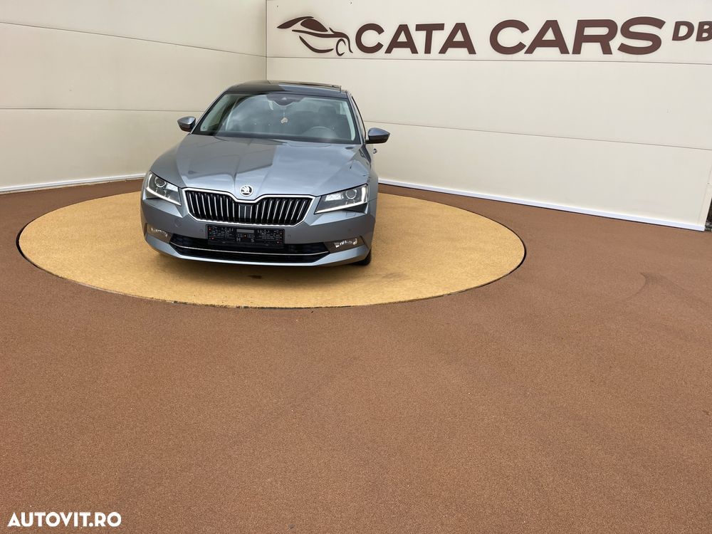 Skoda Superb 2.0 TDI 4X4 DSG Style - 2