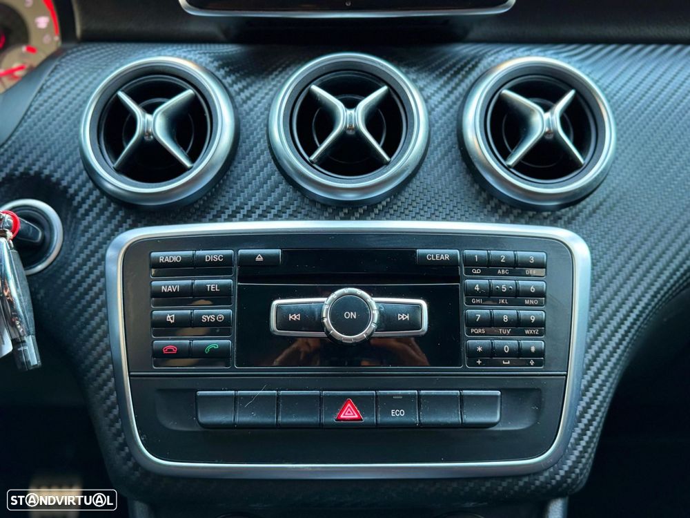 Mercedes-Benz A 180 d AMG Line - 37
