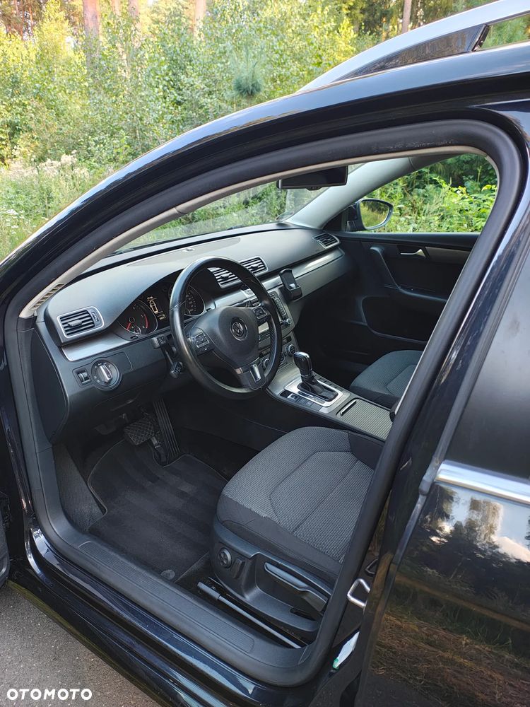 Volkswagen Passat - 6