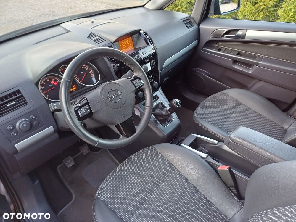 Opel Zafira 1.8 Edition 111 Jahre - 4