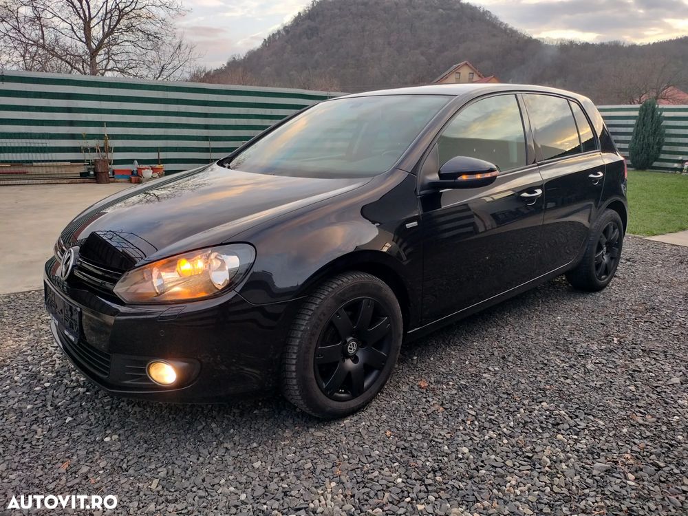 Volkswagen Golf 1.6 TDI DPF Style - 1