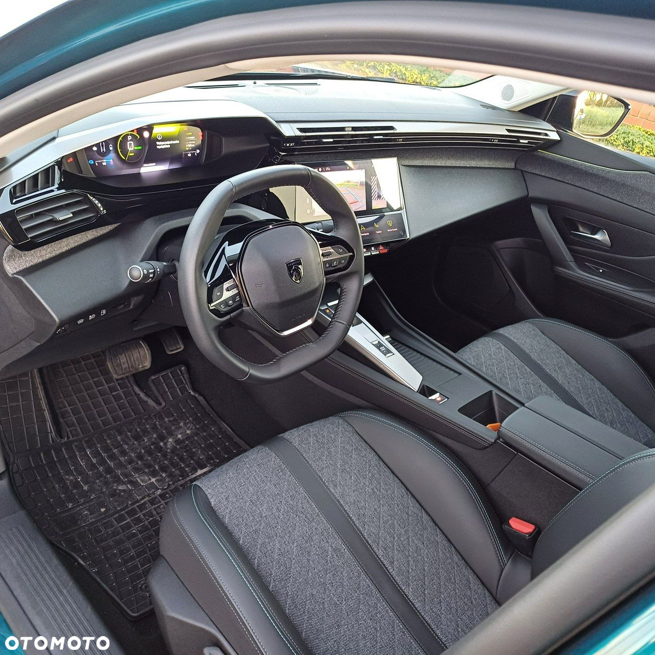Peugeot 408 - 19