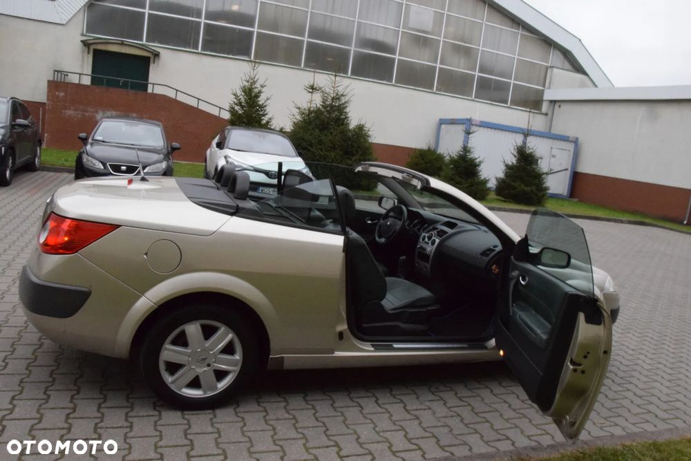 Renault Megane 1.6 Avantage - 26