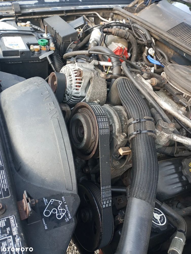 Jeep Grand Cherokee - 28