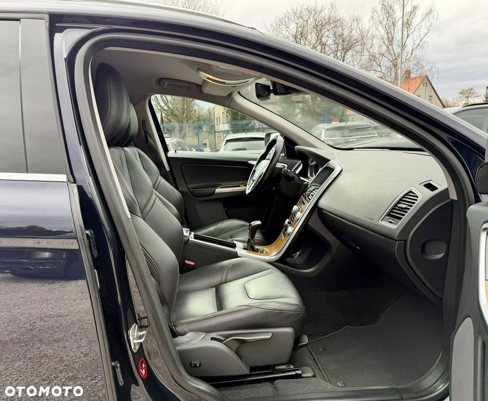 Volvo XC 60 D4 Summum - 13